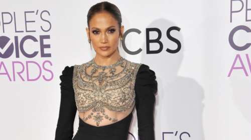 Η Τζένιφερ Λόπεζ καταγγέλλει: Μου είπε επιτακτικά να βγάλω το πουκάμισό μου