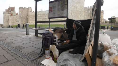 Σάλος στη Βρετανία με πόλη που επιβάλλει πρόστιμο σε ζητιάνους!