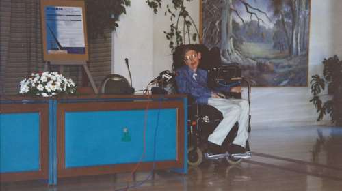 Όταν ο ξεχωριστός κύριος Χόκινγκ επισκέφτηκε την Ελλάδα