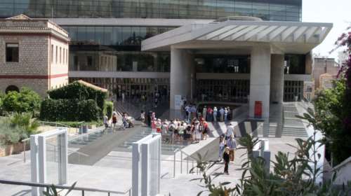 25η Μαρτίου:Το Μουσείο Ακρόπολης ανοίγει (από 8 πμ ως 9 μμ) και γιορτάζει