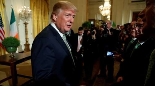 Ο Τραμπ στρέφεται και κατά του ειδικού εισαγγελέα Ρόμπερτ Μάλερ