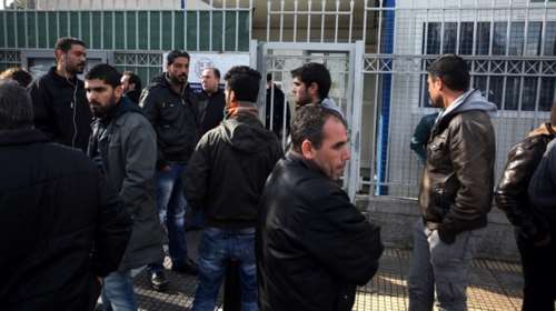 Συνεχίζεται η επίσχεση εργασίας στις υπηρεσίες ασύλου για τα δεδουλευμένα