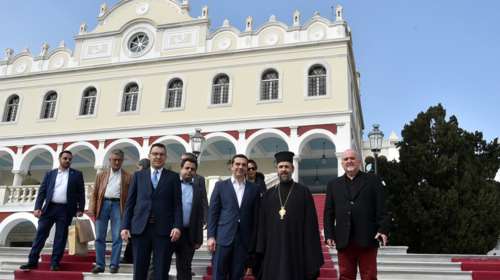 Στην Παναγία της Τήνου ο Αλέξης Τσίπρας - ολοκληρώθηκε η επίσκεψή του