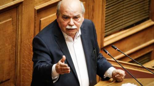 Βούτσης: Μας απειλούν με θάνατο ή ισόβια για εσχάτη προδοσία