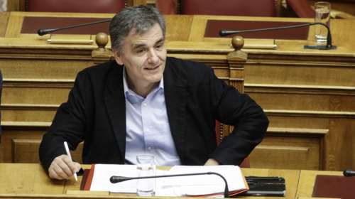 Με αστεϊσμούς για Αριστερά &amp; ΠΑΟΚ απάντησε ο Τσακαλώτος στα περί Κουτεντάκη