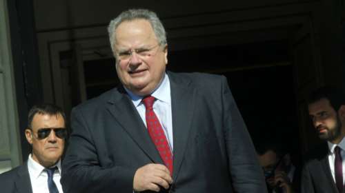 Στρατηγική συνεργασία με Αλβανία συζήτησε ο Κοτζιάς
