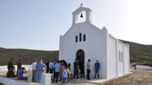 Το πρώτο «Χριστός Ανέστη» ακούστηκε στην Παναγιά των Οινουσσών