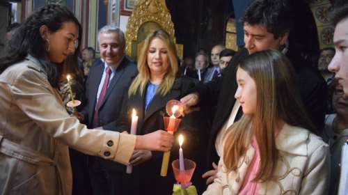Το φιλί του Αλέξη Τσίπρα στην σύζυγό του(Video) - η Φώφη στο Ναύπλιο(Video)