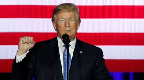 Ανοιχτό το ενδεχόμενο πυραυλικής επίθεσης των ΗΠΑ στη Συρία