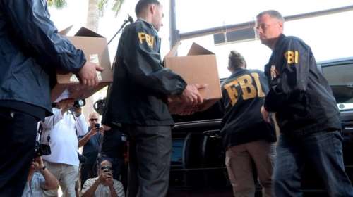Οργή Τραμπ για την έφοδο του FBI στα γραφεία του δικηγόρου του