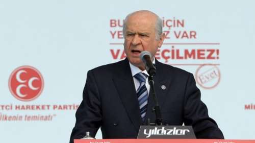 Μπαχτσελί: Ανεύθυνοι οι έλληνες πολιτικοί- Υστερικός ο Καμμένος