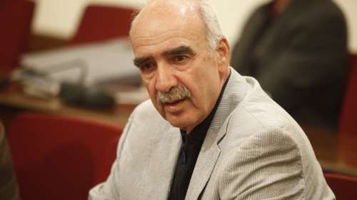 Mεϊμαράκης: Nα υιοθετήσει η Βουλή τα ανήλικα παιδιά του πιλότου του Mirage