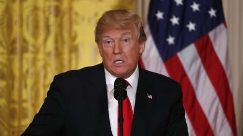 Οι βαρύτατοι χαρακτηρισμοί του Τραμπ για τον Τζέιμς Κόμεϊ