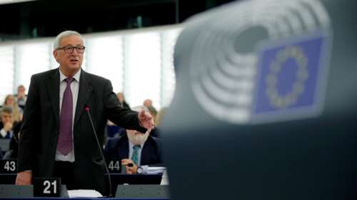 Γιούνκερ: «Γελοίο» ότι οι 2  Έλληνες στρατιωτικοί απείλησαν την Τουρκία