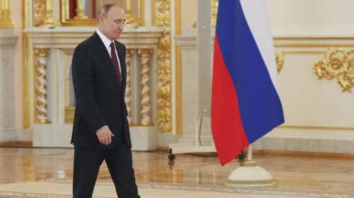 Bloomberg: Ο Πούτιν εξακολουθεί να θέλει βελτίωση των σχέσεων με τον Τραμπ