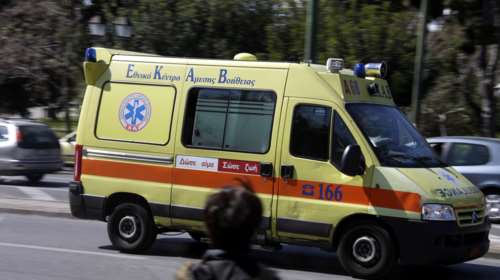 Σοκ στο Κερατσίνι: 16χρονος έπεσε από βράχια ενώ έβγαζε selfie