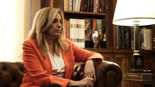 Γεννηματά :«Η Δημοκρατία δεν μπορεί να μείνει ένα απροστάτευτο αγαθό»