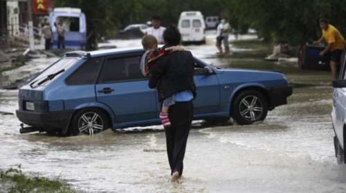 Δύο νεκροί και 12 τραυματίες από σφοδρή καταιγίδα στη Μόσχα