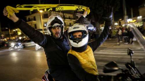 Πρωταθλήτρια Ελλάδας η ΑΕΚ μετά από 24 χρόνια-«Κάηκε» η Ν. Φιλαδέλφεια