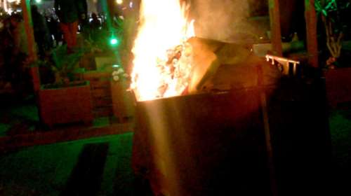 ΚΚΕ: Προσχεδιασμένη η επίθεση κατά προσφύγων και μεταναστών στη Μυτιλήνη