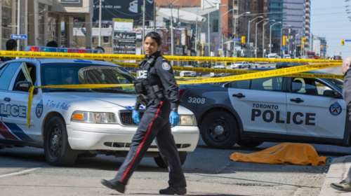 Φορτηγάκι παρέσυρε πεζούς στο Τορόντο - 9 νεκροί