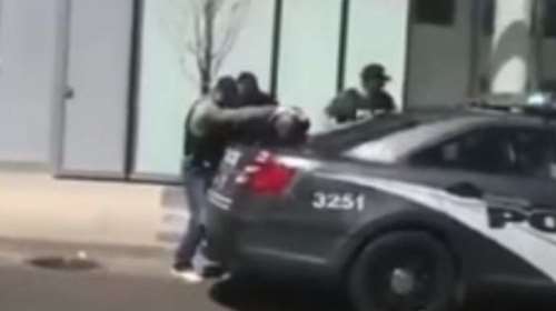 Η στιγμή της σύλληψης του οδηγού που έπεσε σε πεζούς στο Τορόντο