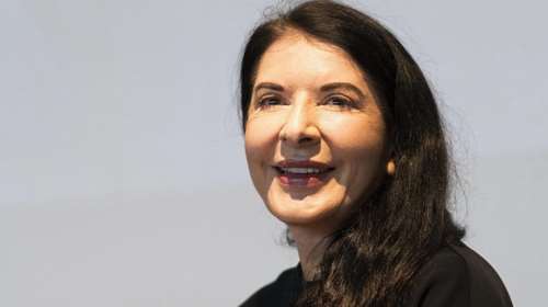 Το φαινόμενο Αμπράμοβιτς: Δοκιμάζοντας τα όρια. Μια μεγάλη έκθεση στη Βόννη