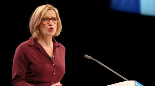 Βρετανία: Παραιτήθηκε η υπουργός Εσωτερικών Αμπερ Ρουντ