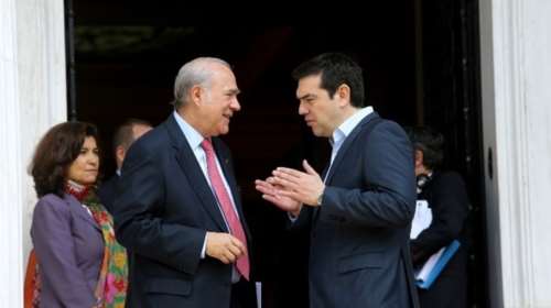 Συνάντηση Τσίπρα - Γκουρία, παρουσιάζεται η έκθεση του ΟΟΣΑ