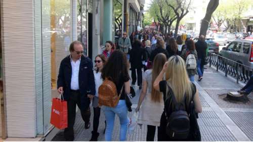 ΕΣΕΕ: Υποχρεωτική διά νόμου η αργία της Πρωτομαγιάς