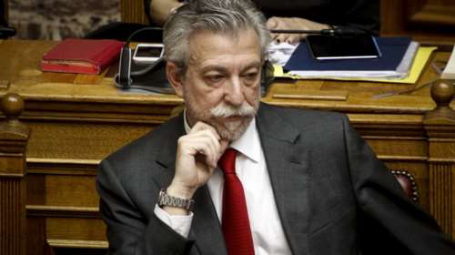 Διαφοροποίηση Κοντονή από Τόσκα για την αυτοάμυνα