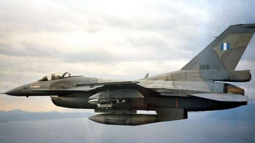 Υπεγράφη η σύμβαση για την αναβάθμιση των F-16