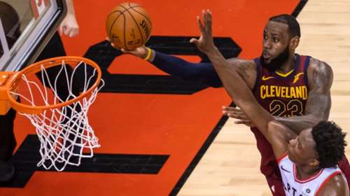 Μαγικός ΛεΜπρον με triple double, θρίαμβος των Καβαλίερς