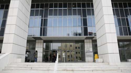 Ποινές κάθειρξης σε Λιακουνάκο και άλλους 16 για τα εξοπλιστικά SONAK