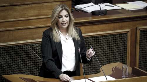 Συζήτηση αρχηγών για την έξοδο από το Μνημόνιο ζητά η Γεννηματά