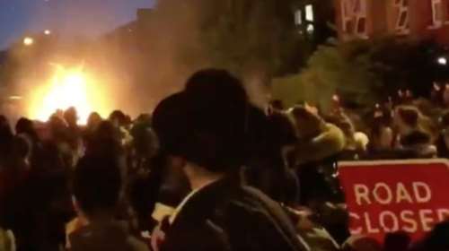 Tριάντα τραυματίες από πυροτεχνήματα στο Λονδίνο (βίντεο)