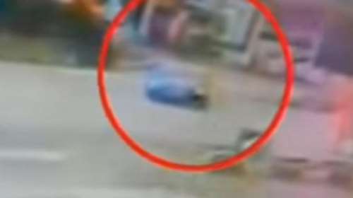 Σοκαριστικό τροχαίο στην Εθνική: Η αναστροφή που κατέγραψε η κάμερα (vid)