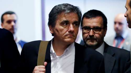 Τσακαλώτος για περικοπές συντάξεων: Κάθε πράγμα στην ώρα του