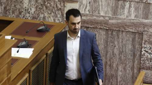 Διαδικτυακή κόντρα Χαρίτση-Μητσοτάκη για το...«γαλλικό πρότυπο»