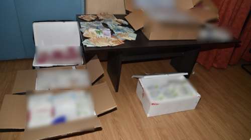Οργή των συλλόγων καρκινοπαθών για τη «μαφία των φαρμάκων»