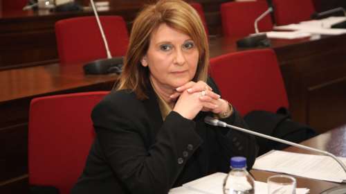 Βούλτεψη: Φαύλος κύκλος οι προτάσεις του Μακρόν για το χρέος