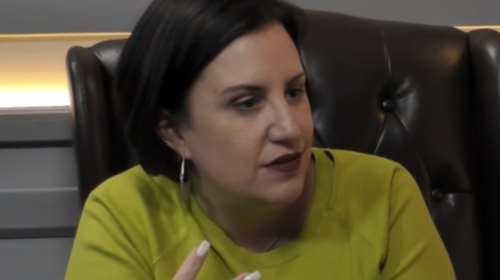 Η συγκλονιστική εξομολόγηση της γυναίκας που έχει δει 300 εκτελέσεις