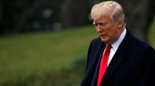 Τραμπ: Το Ιράν είτε θα διαπραγματευτεί ή «κάτι θα συμβεί»