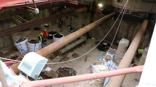 Όταν το μετρό της Θεσσαλονίκης γίνεται φρεάτιο