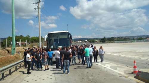 Καταφθάνουν τα πρώτα πούλμαν των οπαδών του ΠΑΟΚ