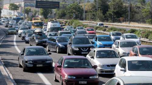 Κίνηση για γερά νεύρα στην Αθήνα - 24ωρη απεργία στο Μετρό