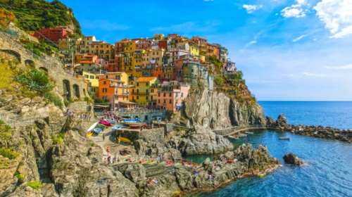 Υπάλληλοι ξενοδοχείου στην Ιταλία βίασαν ομαδικά 50χρονη Βρετανίδα