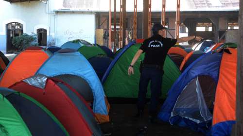 142 ανήλικα προσφυγόπουλα ζούσαν στο λιμάνι της Πάτρας