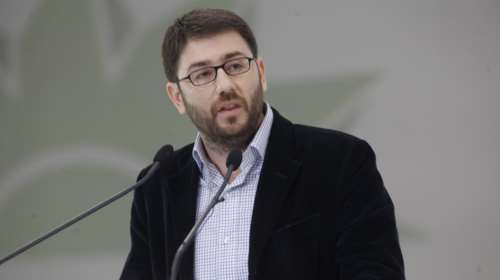 Διψήφιο ποσοστό για το ΚΙΝΑΛ ζητάει ο Ανδρουλάκης