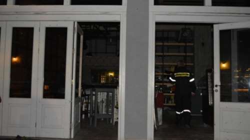 Δύο ελαφριά τραυματίες από έκρηξη σε κατάστημα στα Χανιά (φωτό)